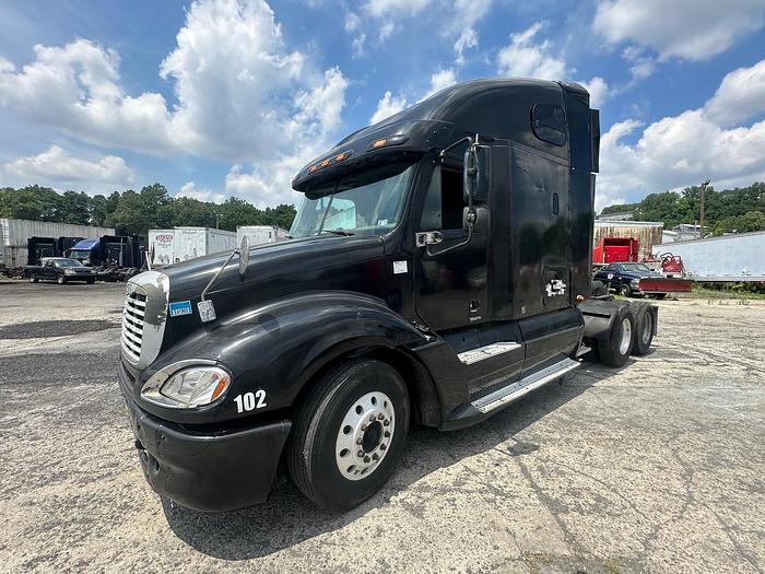 Used 2007 FREIGHTLINER Columbia
