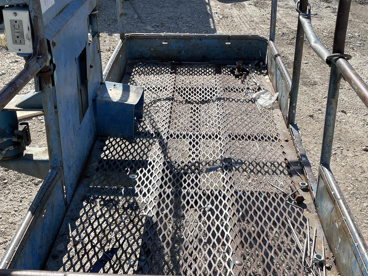 Used 2006 GENIE S-60