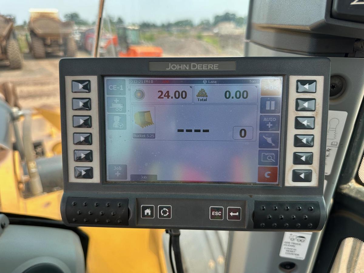 Used 2023 DEERE 744P