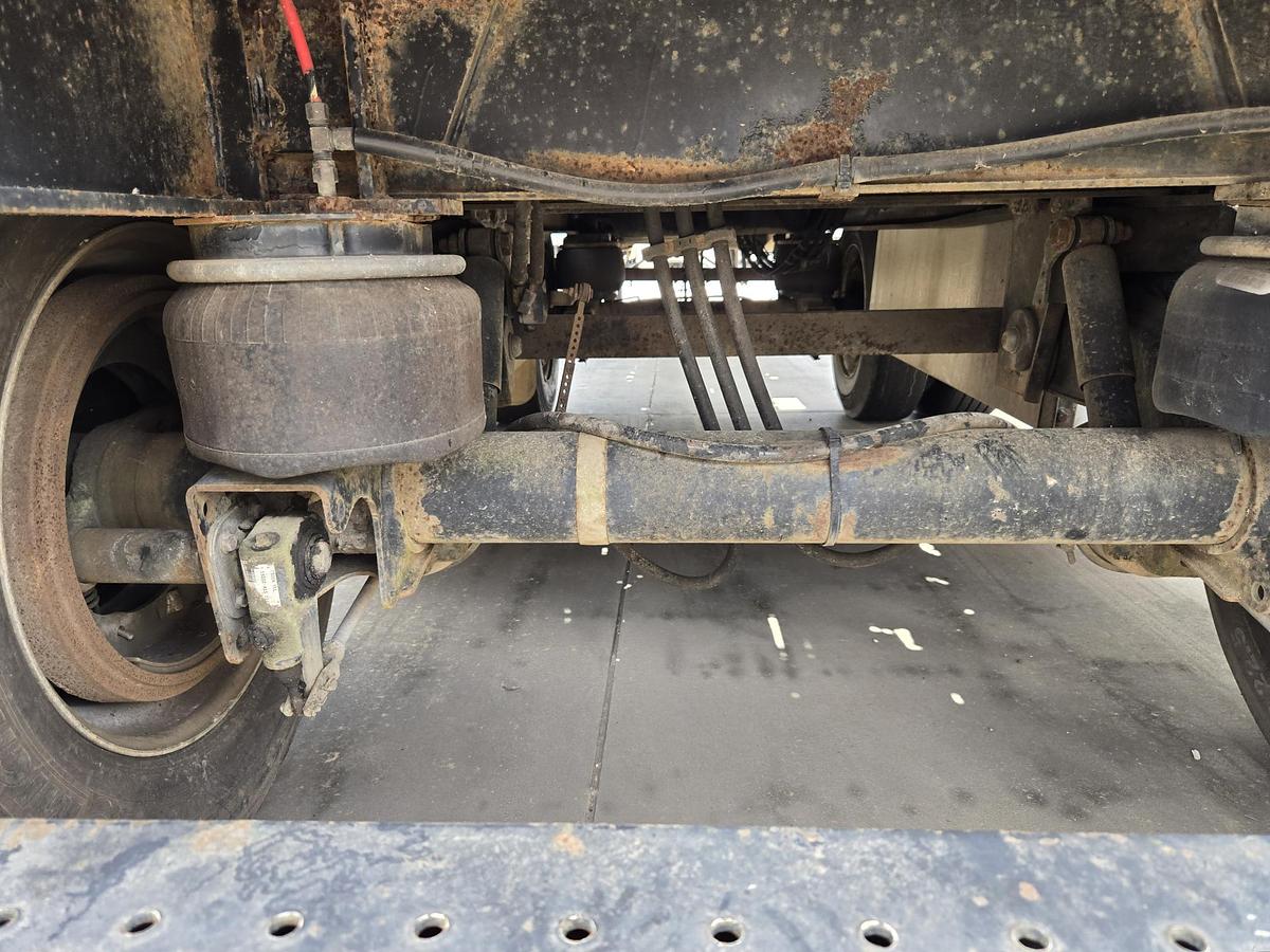 Used 2005 UTILITY 48 x 102