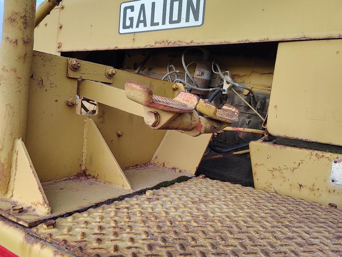 Used 1966 GALION UB-220 9 Wheel Pneumatic Roller