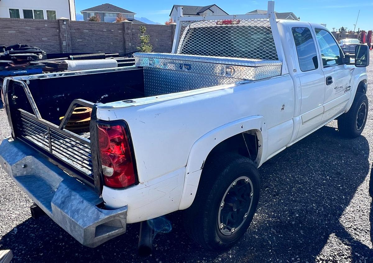 Used 2006 CHEVROLET Silverado 2500 HD LBZ