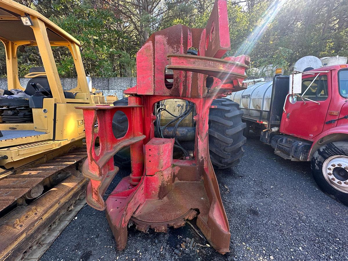 Used 2015 CATERPILLAR 553C