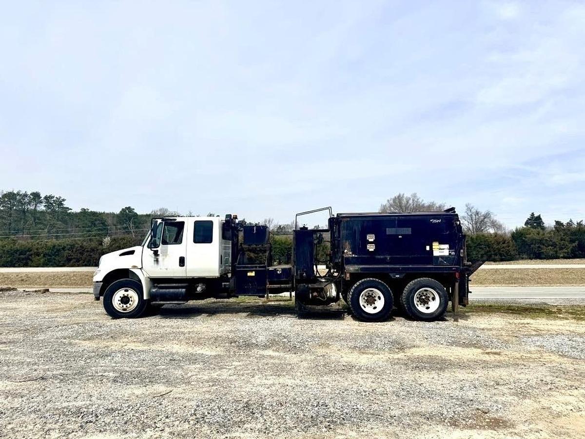 Used 2010 INTERNATIONAL 4400