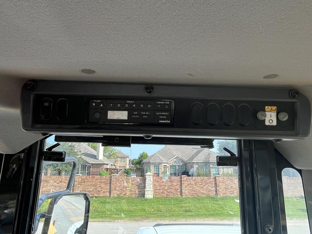 Used 2021 KOMATSU WA270-8