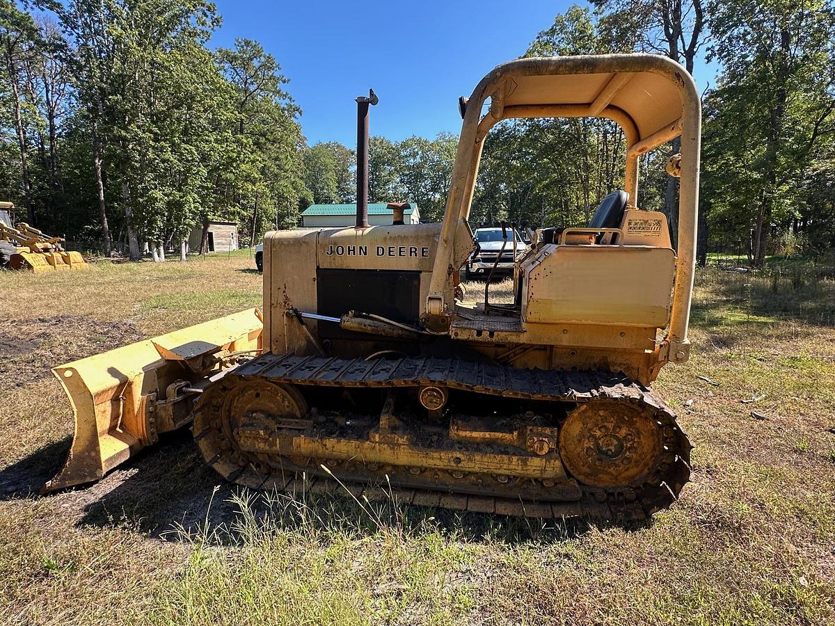 Used 1987 DEERE 450E