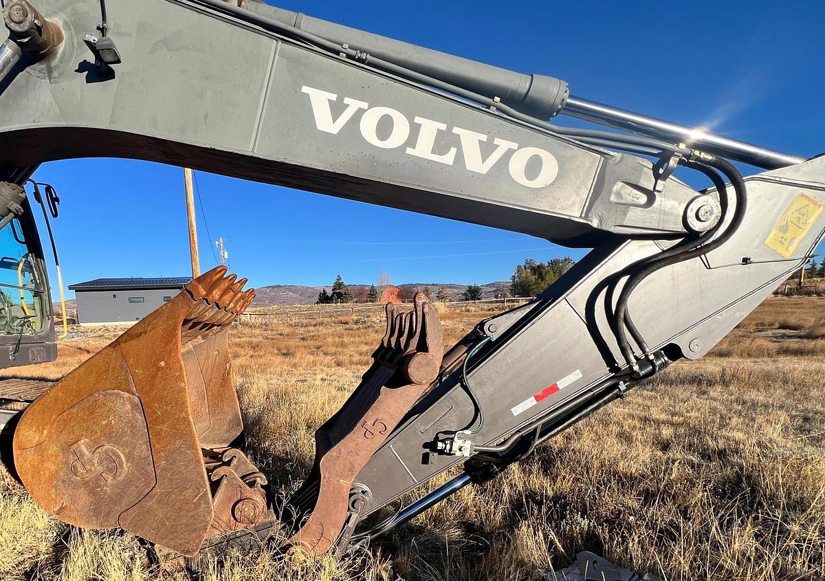 Used 2008 VOLVO EC210CL