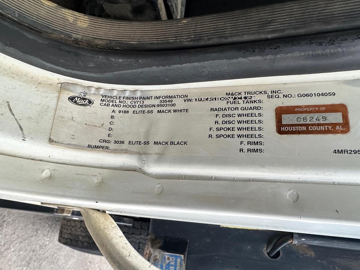 Used 2007 MACK CV713