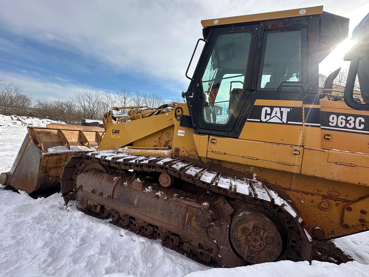 Used 2005 CATERPILLAR 963C