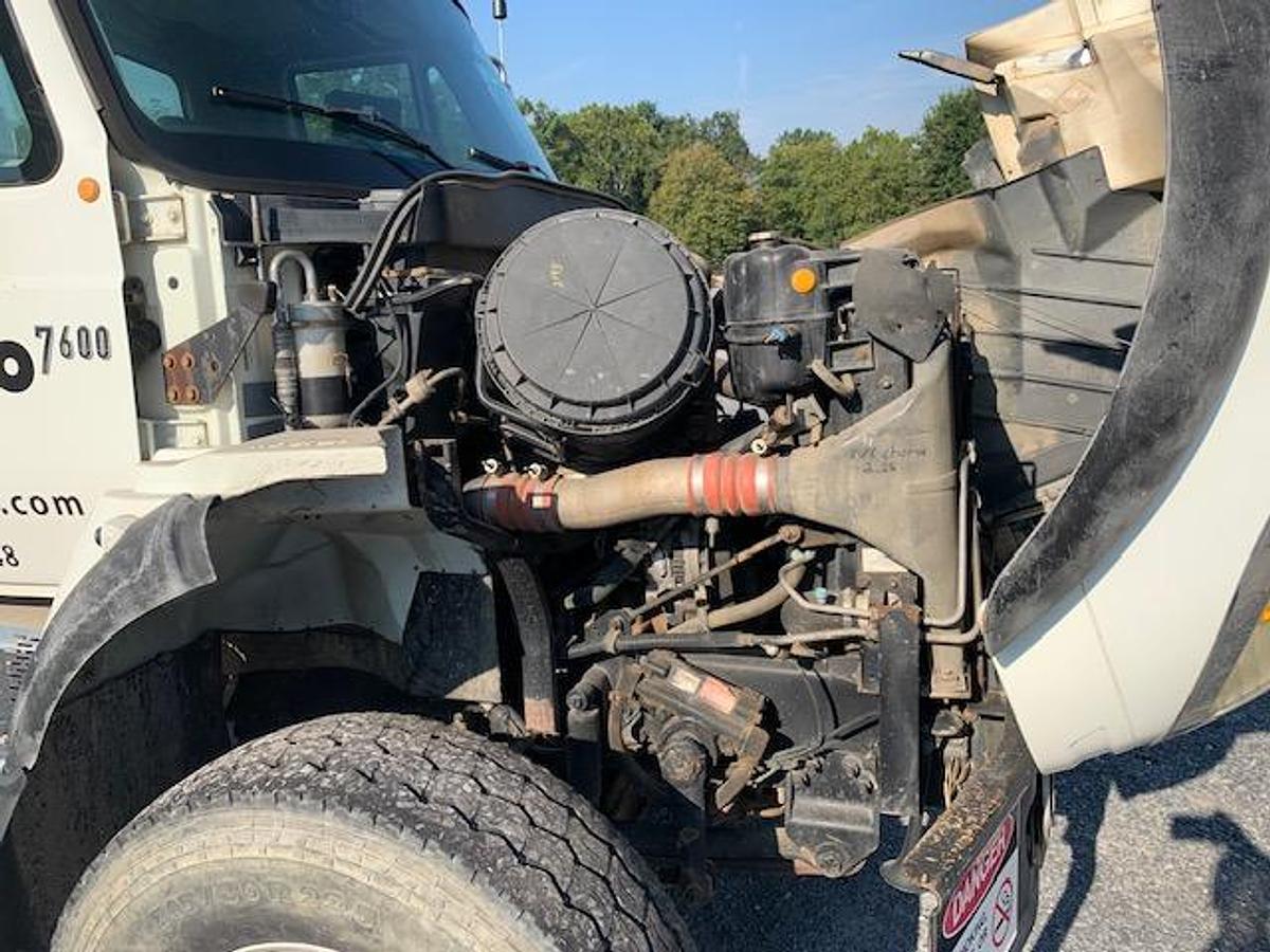 Used 2006 INTERNATIONAL 7600