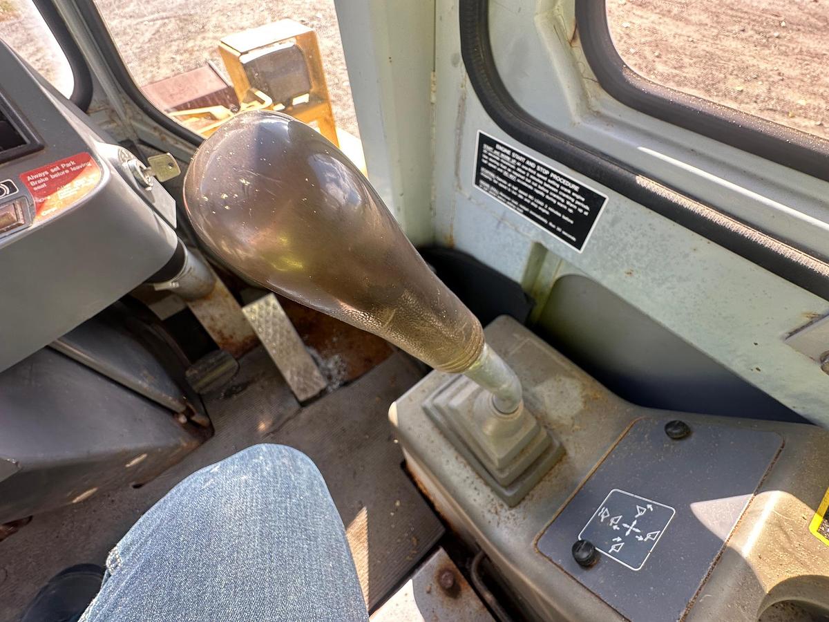 Used 1996 DEERE 444G