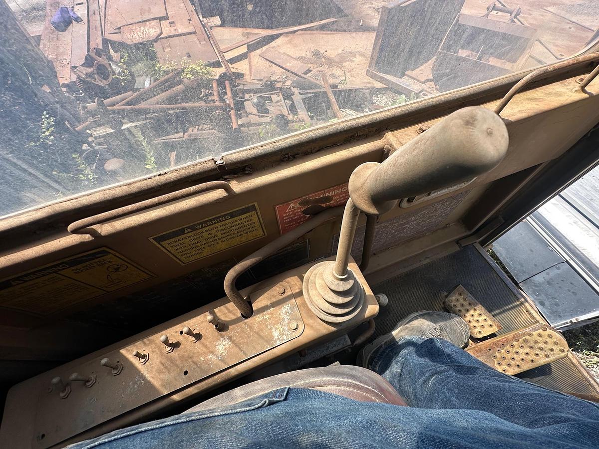 Used 1983 CATERPILLAR 245