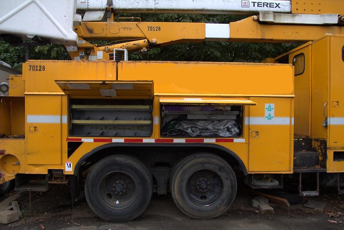 Used 1990 PETERBILT 320