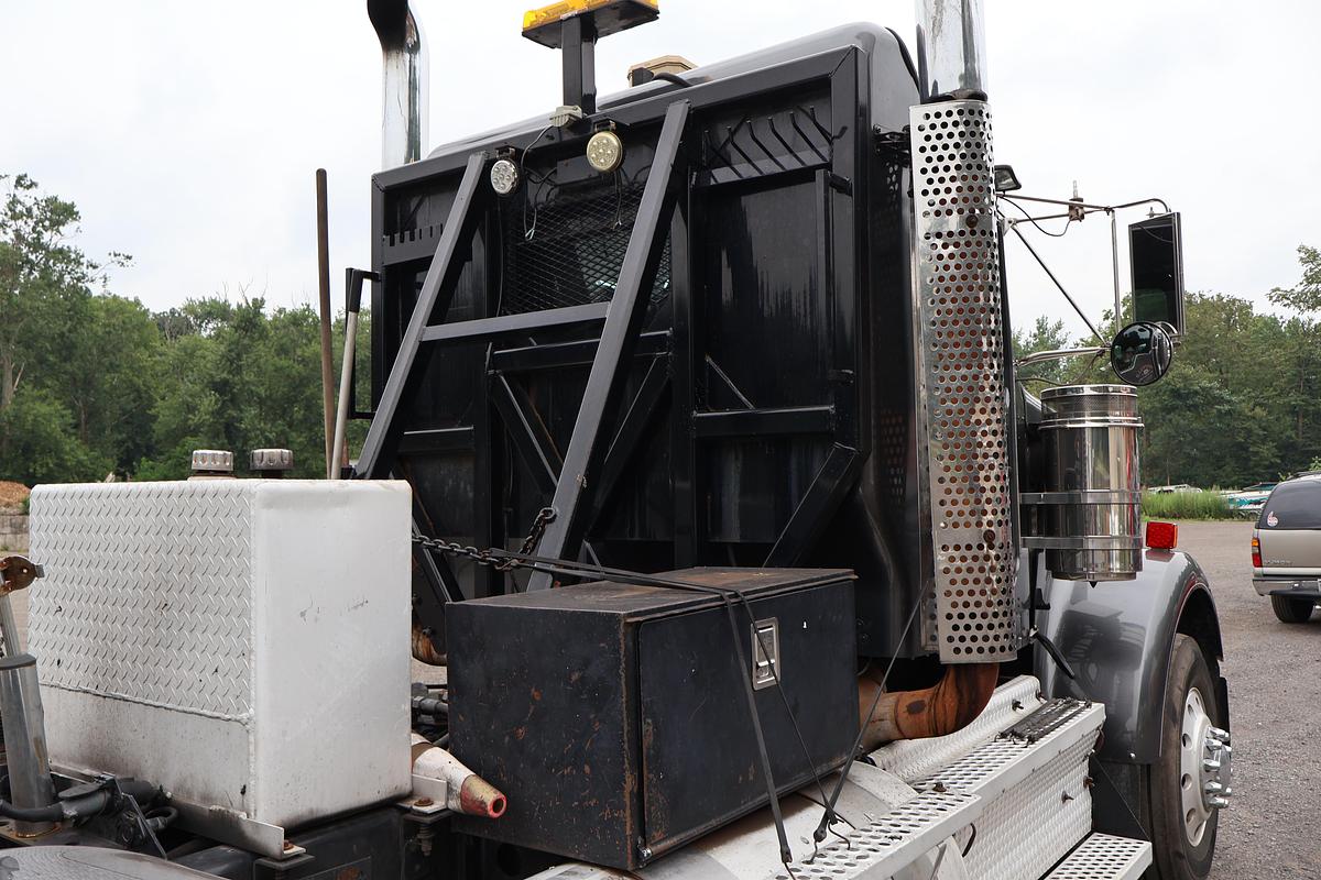 Used 2008 KENWORTH W900
