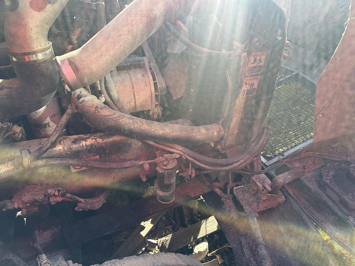 Used 2004 KENWORTH T300