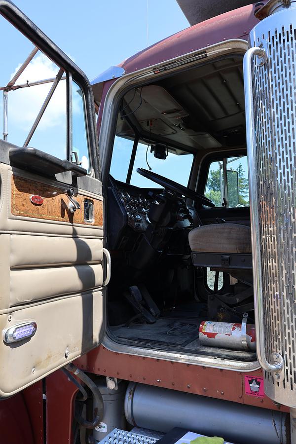 Used 1999 PETERBILT 379