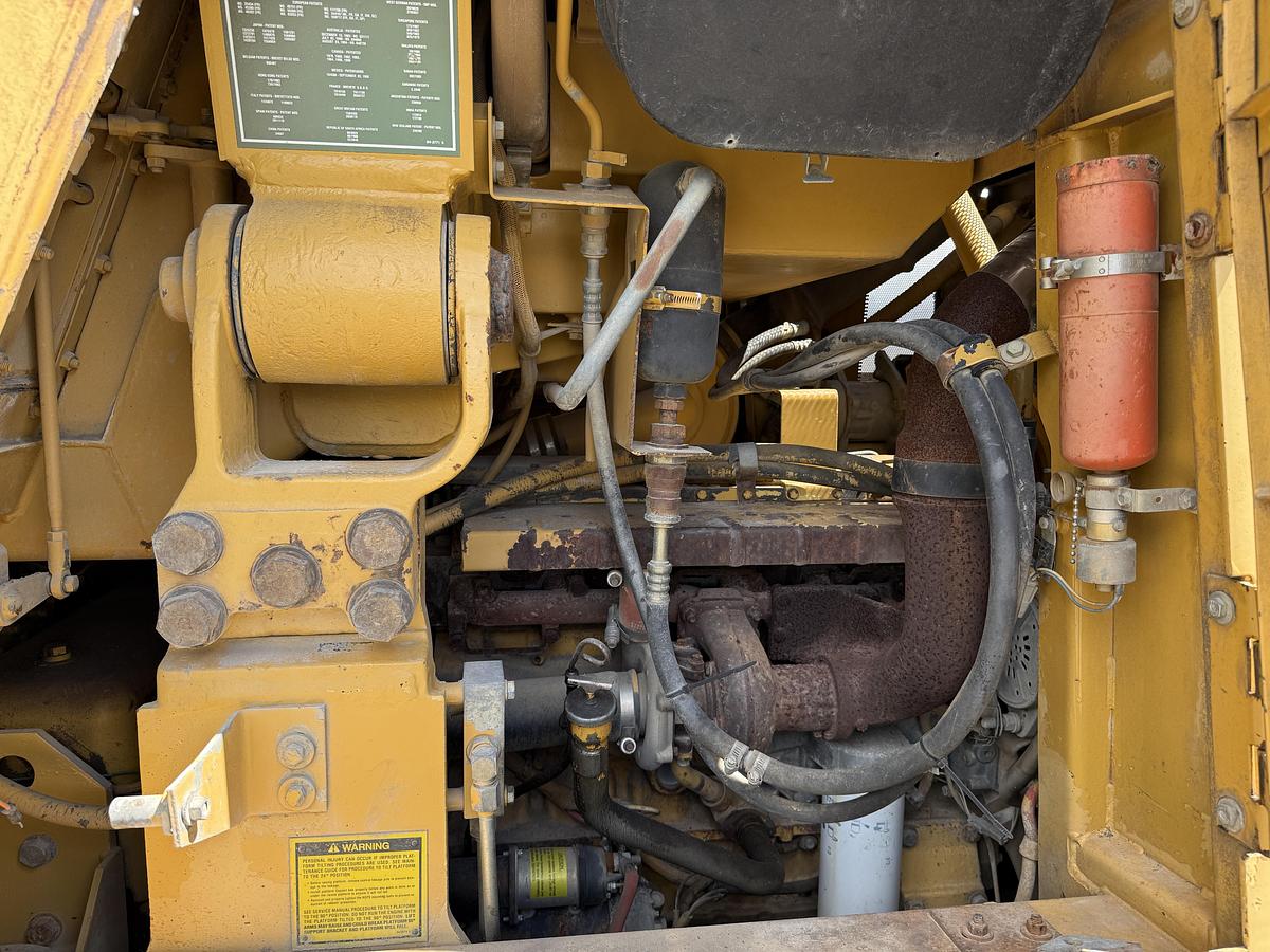 Used 1996 CATERPILLAR 963B