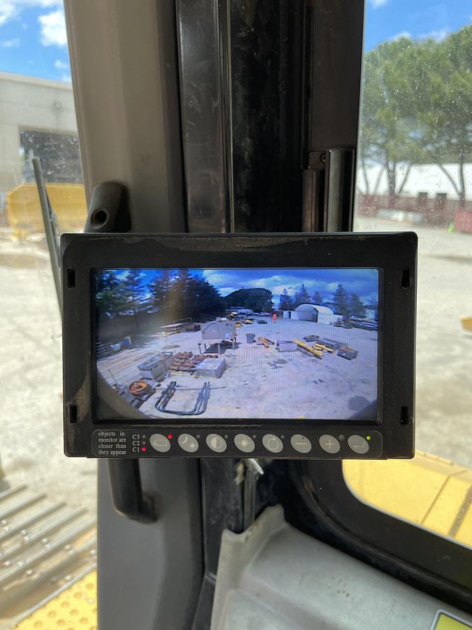 Used 2013 CATERPILLAR D6T XW