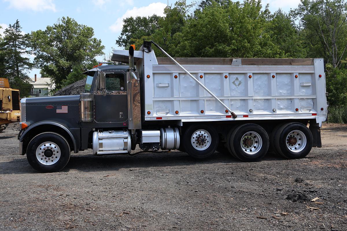Used 2001 PETERBILT 379