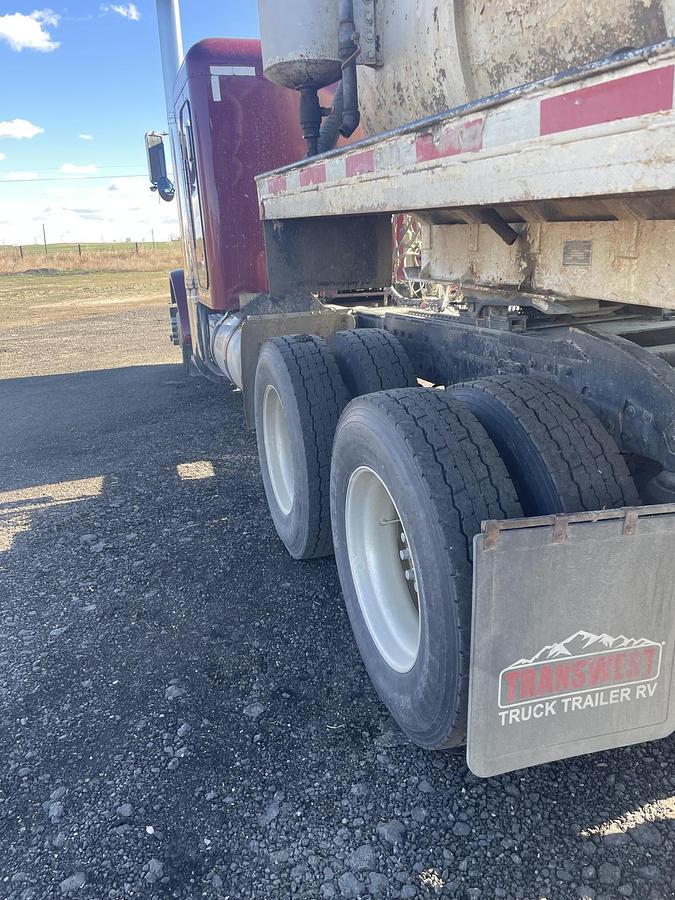 Used 1989 PETERBILT 379