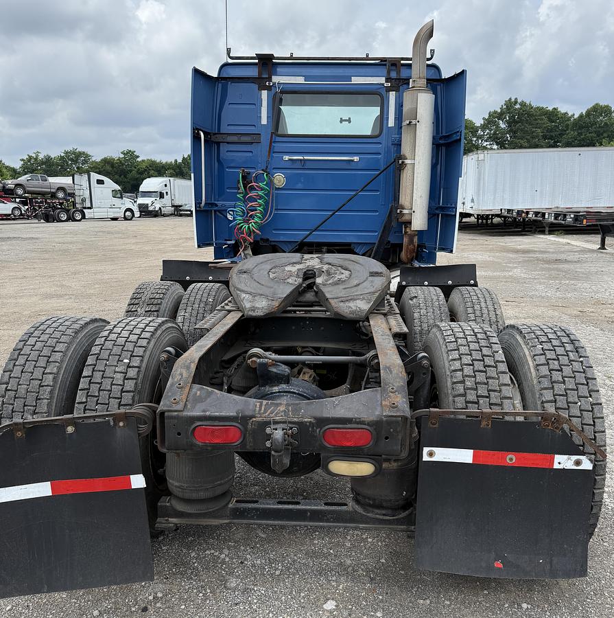 Used 2007 VOLVO VNM