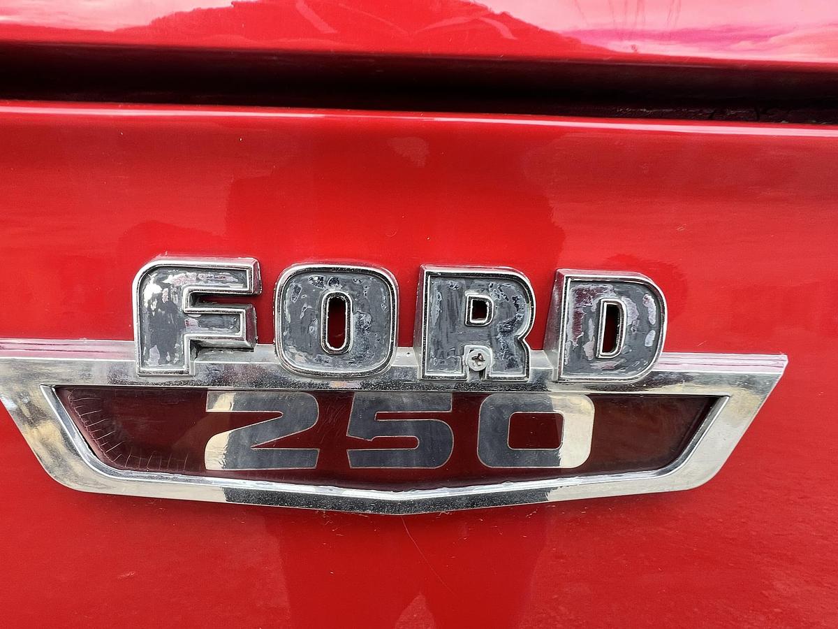 Used 1966 FORD F-250 Highboy