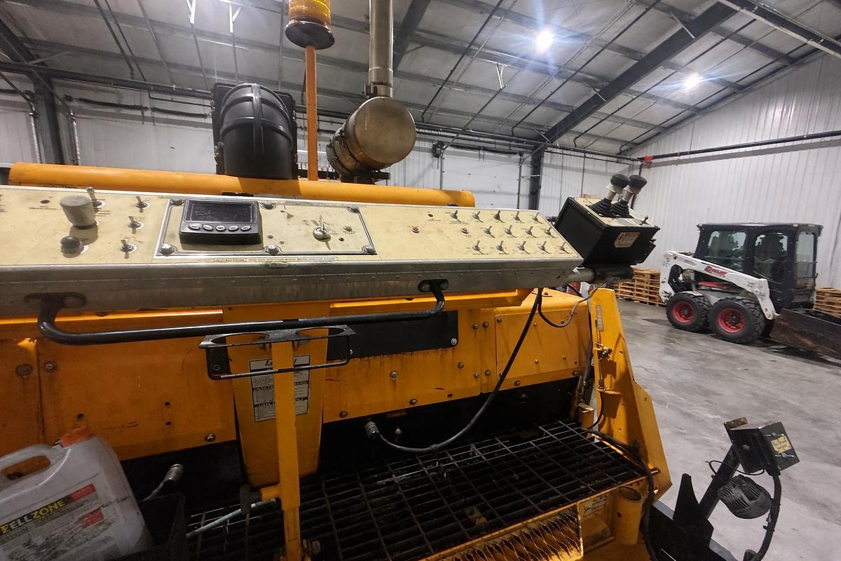 Used 2015 LEEBOY 8515C