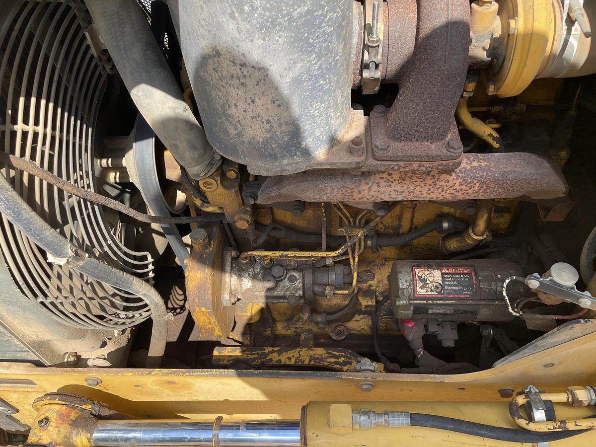 Used 2002 DEERE 550H LGP