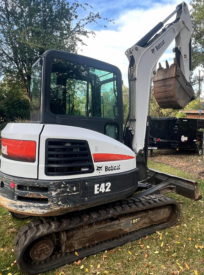 Used 2015 BOBCAT e42