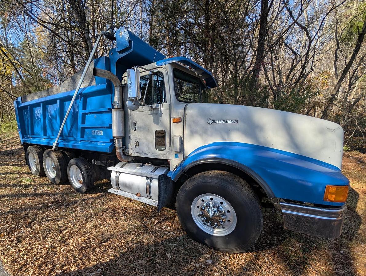 Used 1996 INTERNATIONAL 9400 Tri Axle