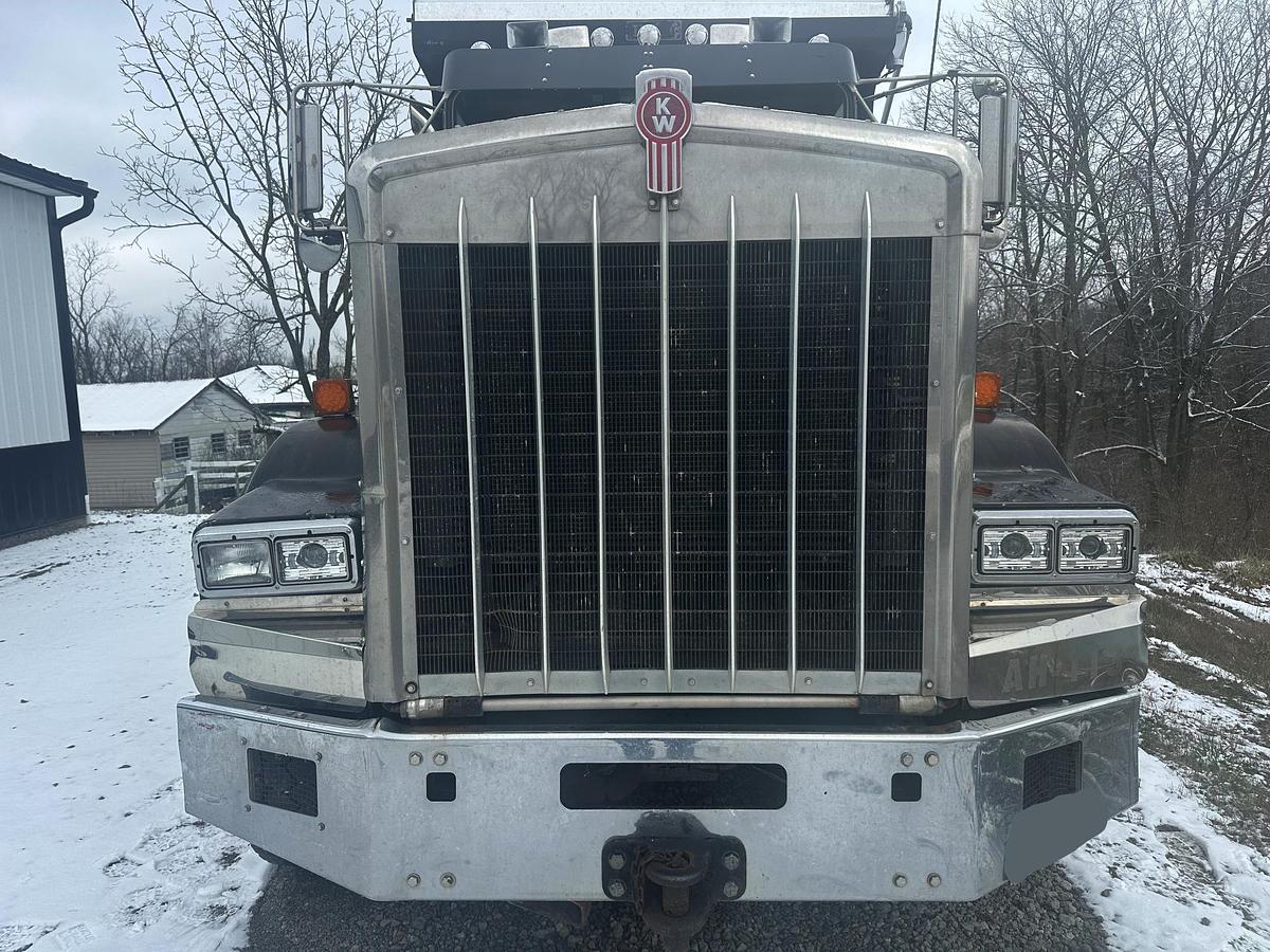 Used 2002 KENWORTH T800