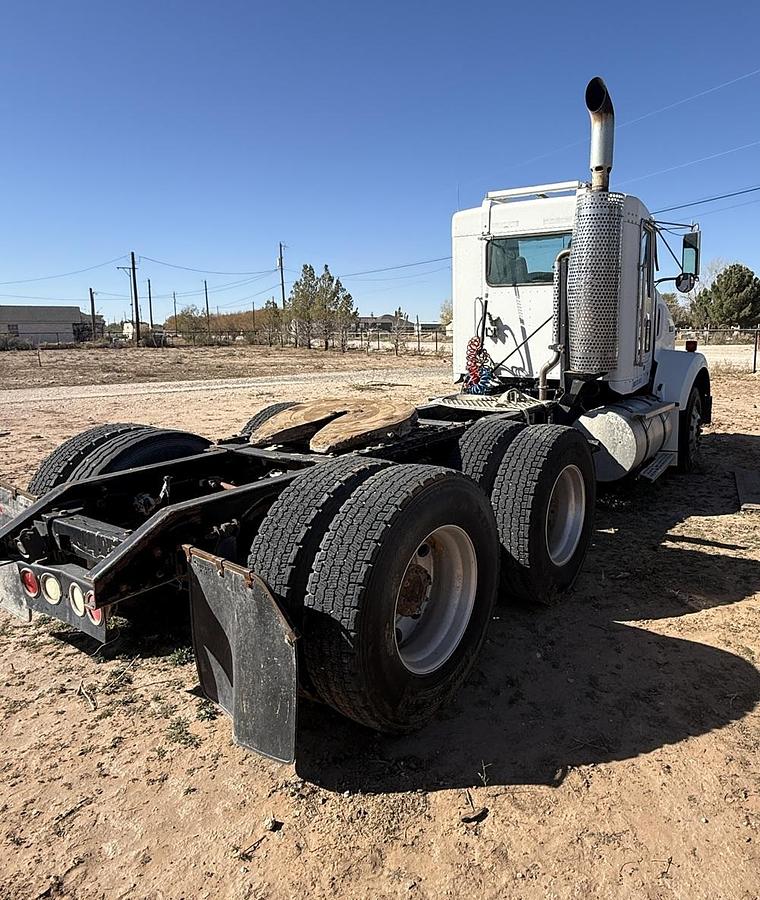 Used 2008 KENWORTH T800