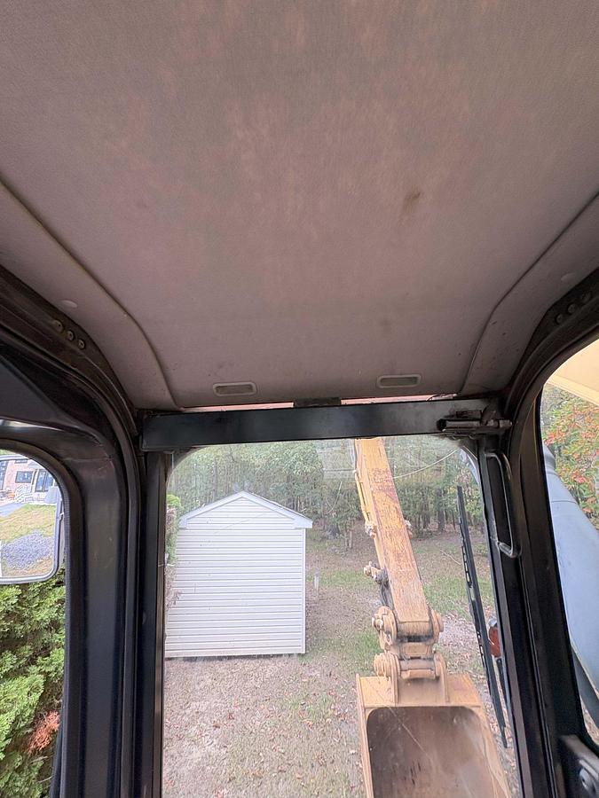 Used 2013 CATERPILLAR 321D LCR