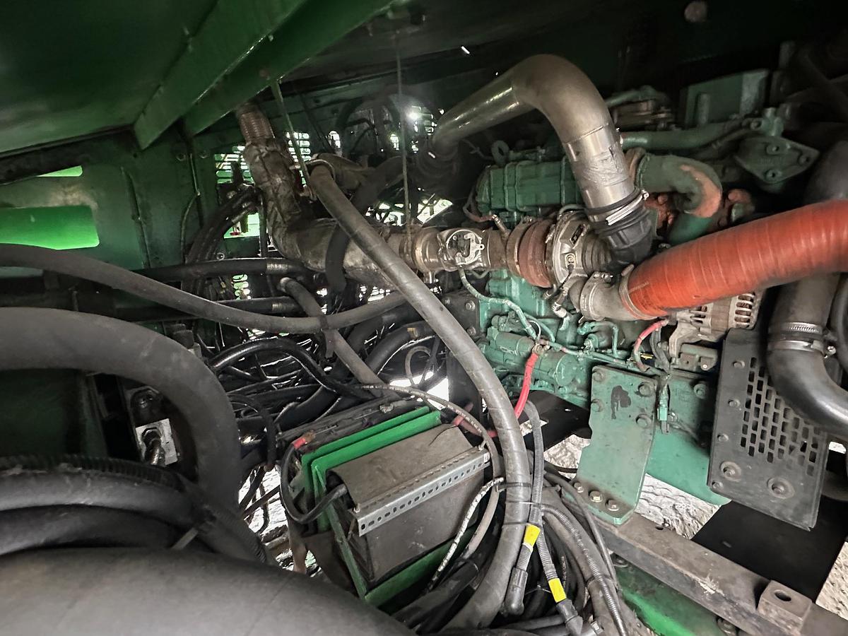 Used 2019 MCCLOSKEY 733RE