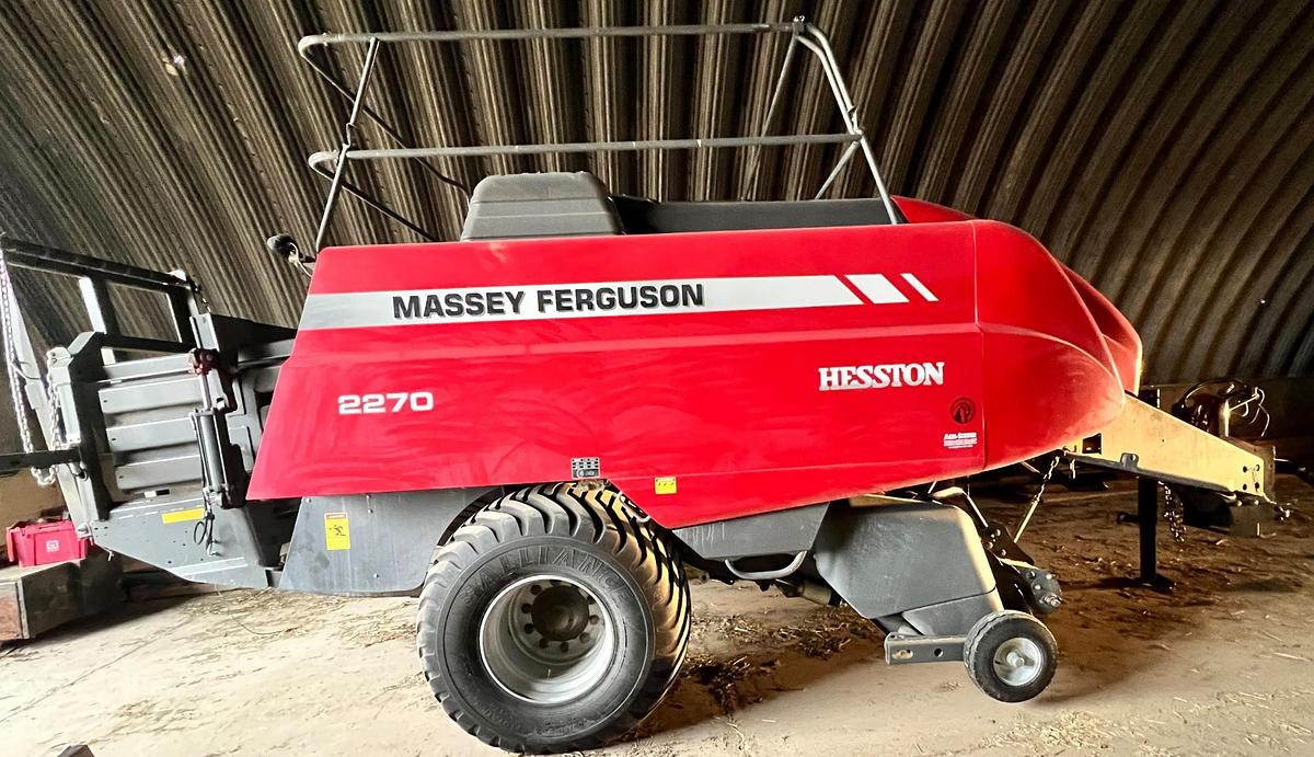 Used 2018 MASSEY FERGUSON 2270 Hesston