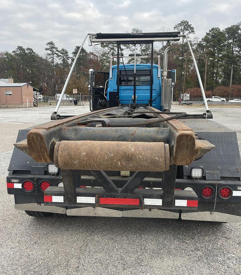 Used 2001 MACK RD688s Roll Off