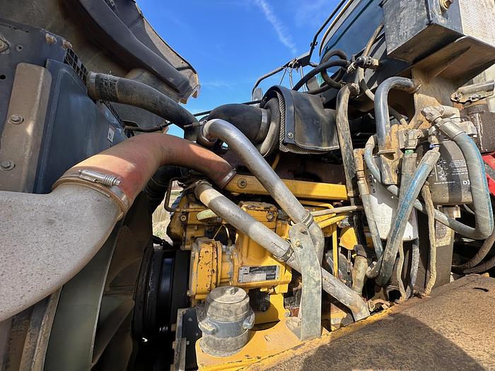 Used 2006 DEERE 300D