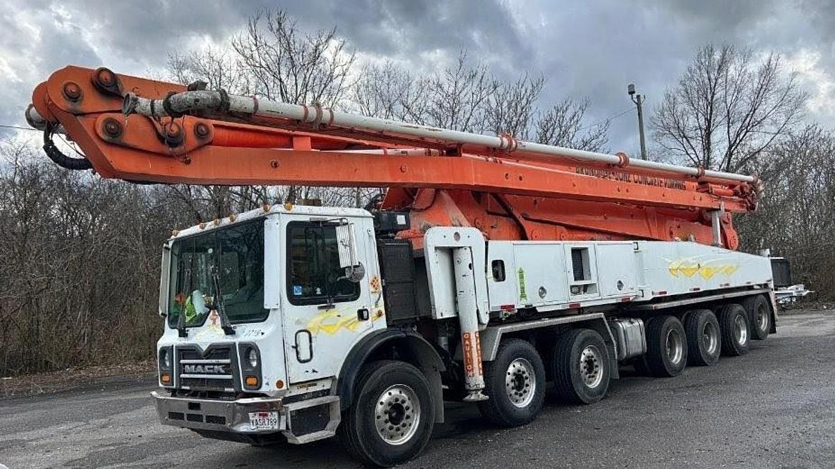Used 2014 MACK MRU613