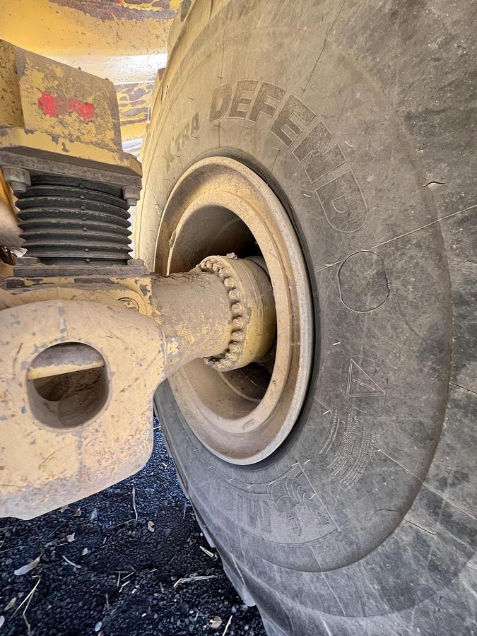 Used 2011 CATERPILLAR 740B Ej