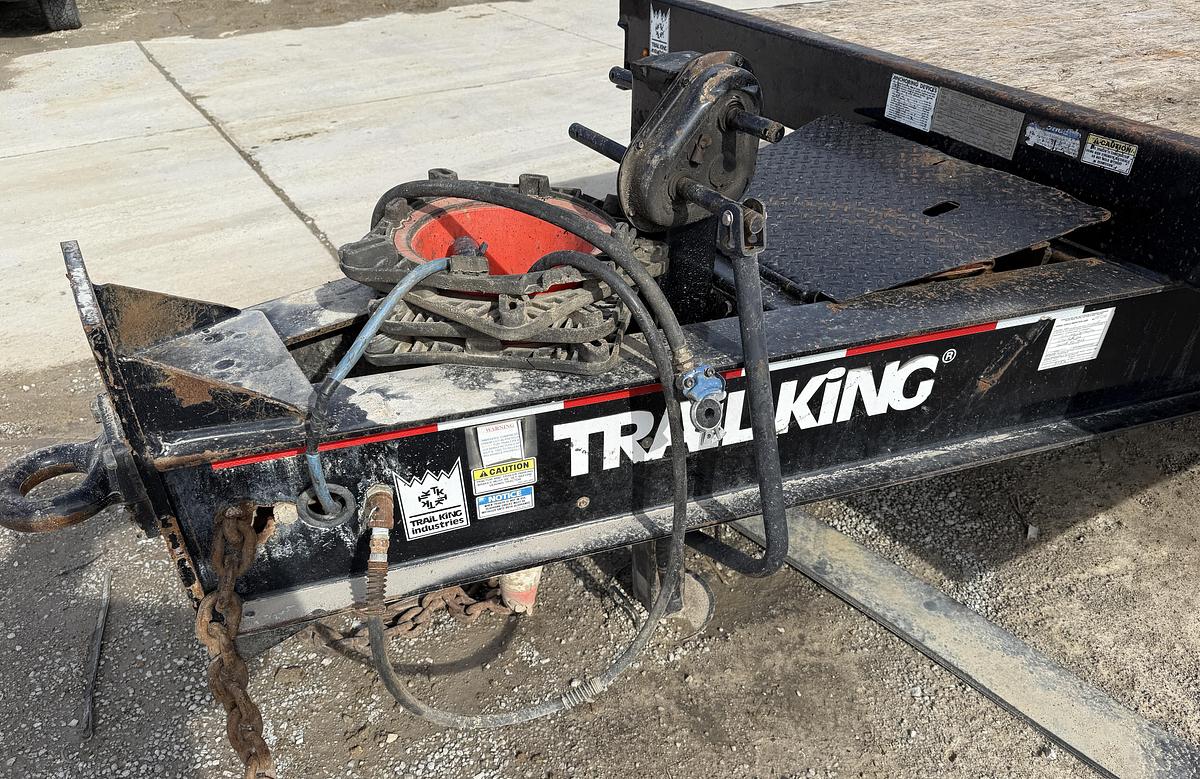 Used 2019 TRAIL KING 32' x 102