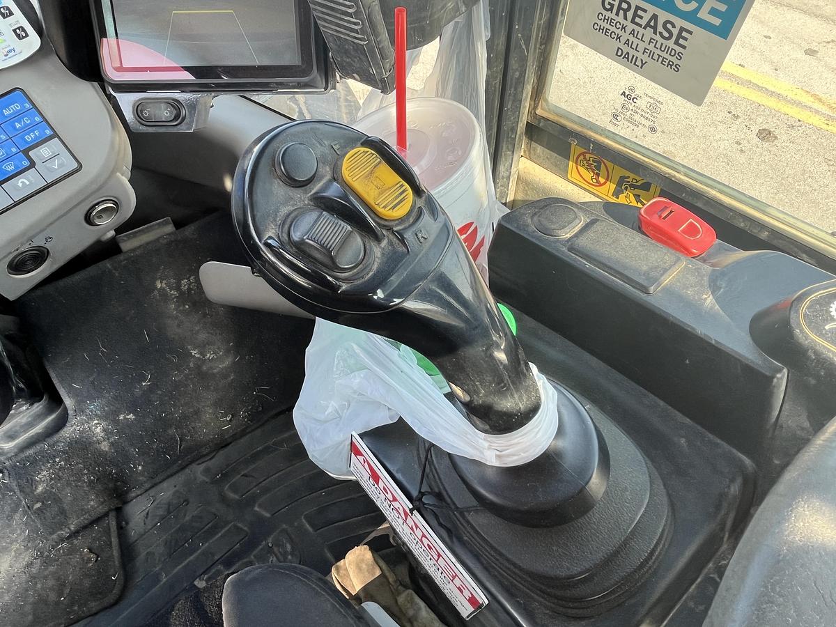 Used 2021 KOMATSU WA270-8