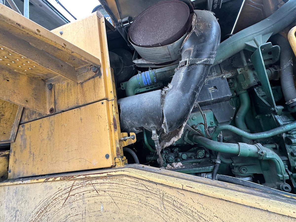 Used 2008 VOLVO L150F