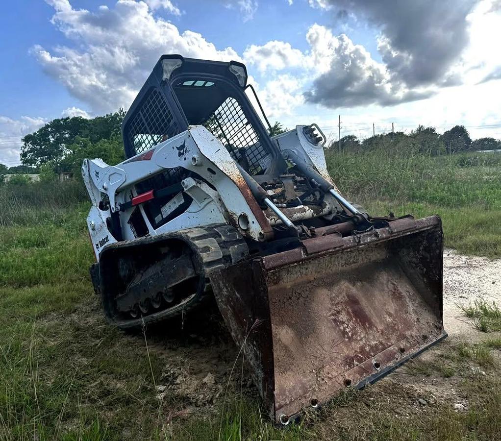 Used 2017 BOBCAT T595