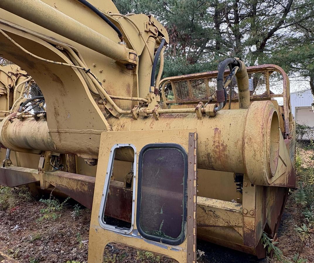 Used 1981 CATERPILLAR 627B