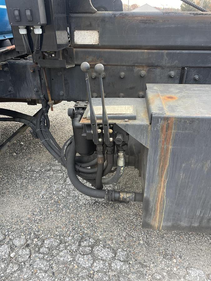 Used 2001 MACK RD688s Roll Off