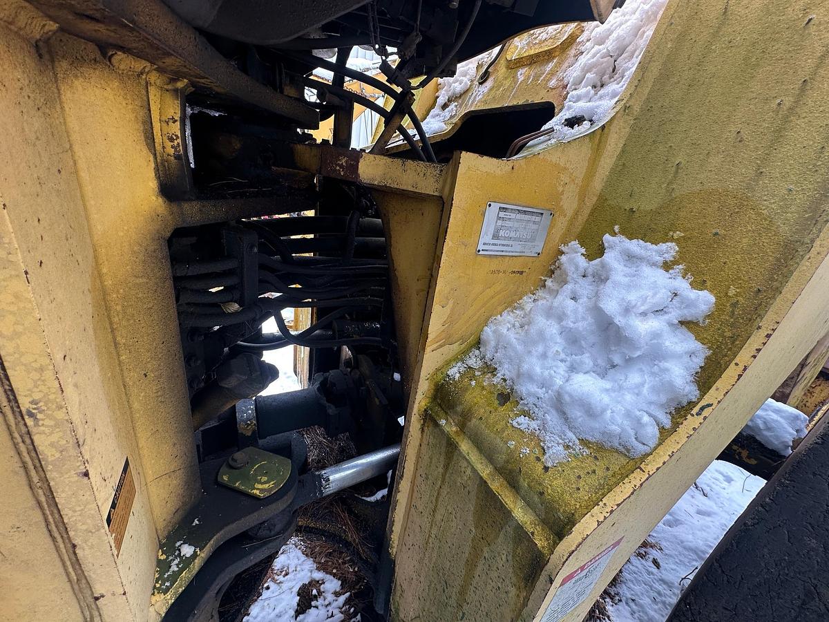 Used 2004 KOMATSU WA500