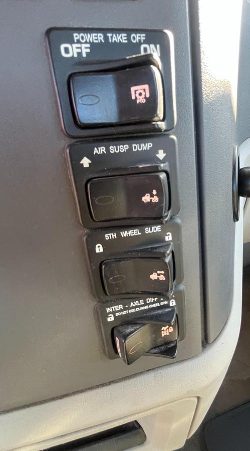 Used 2018 PETERBILT 579