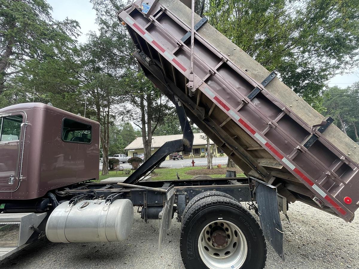 Used 1998 PETERBILT 330