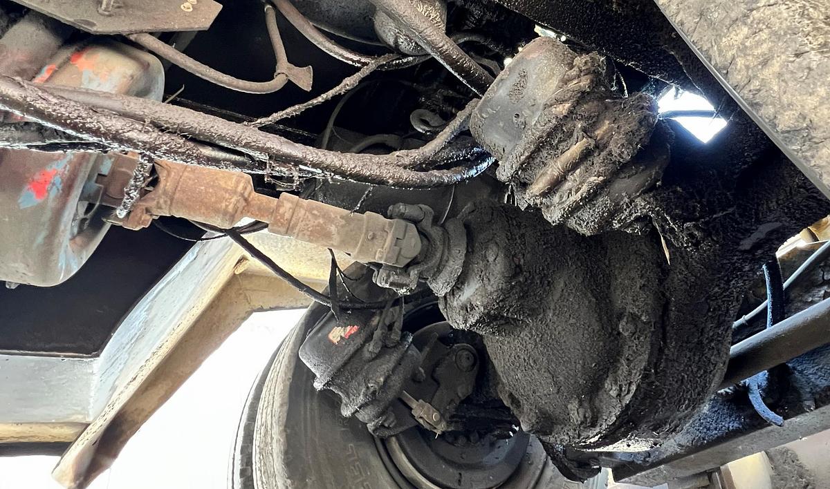 Used 1982 WIGGINS WD228y