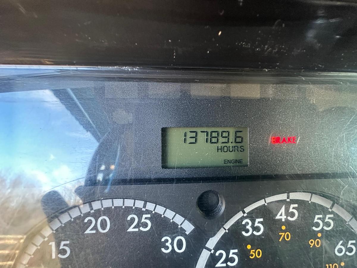 Used 2015 FREIGHTLINER 114SD